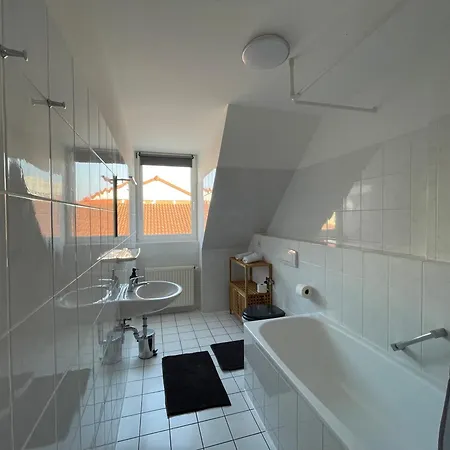 Monteurzimmer - Serviced In דירה פורסט