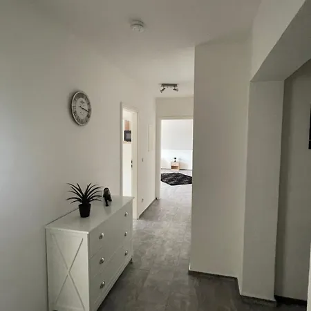 דירה Monteurzimmer - Serviced In פורסט